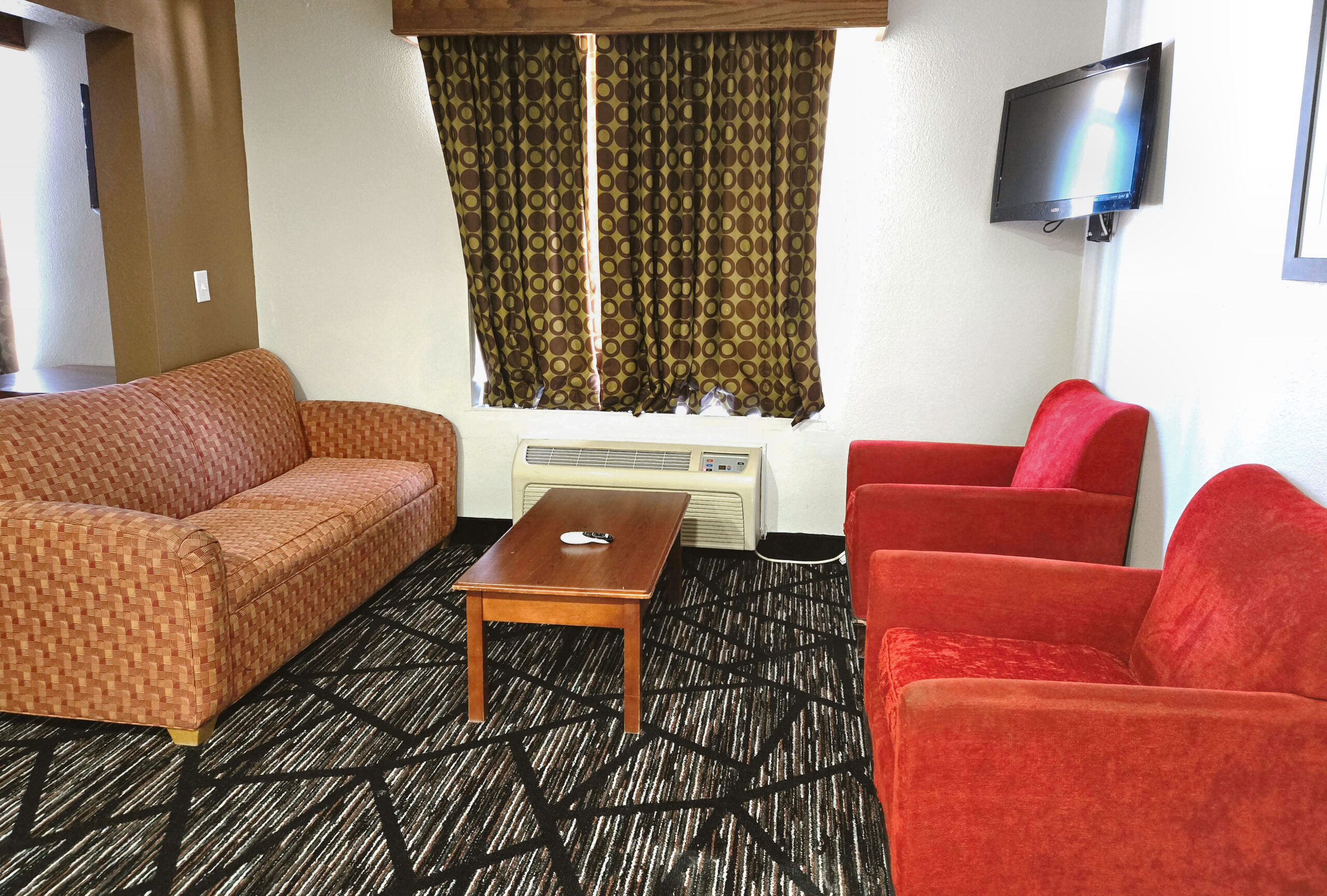 Queen Suite with Sofa Bed